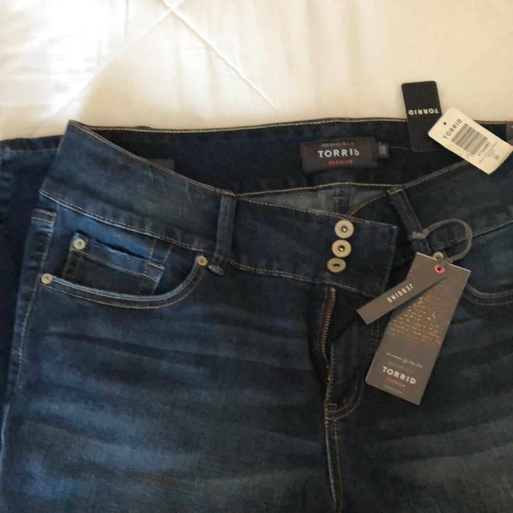 Torrid 20R ultra premium jeggings jeans. NWT